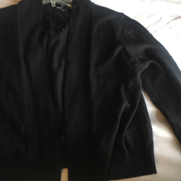 Black shrug - Picture 3 of 6